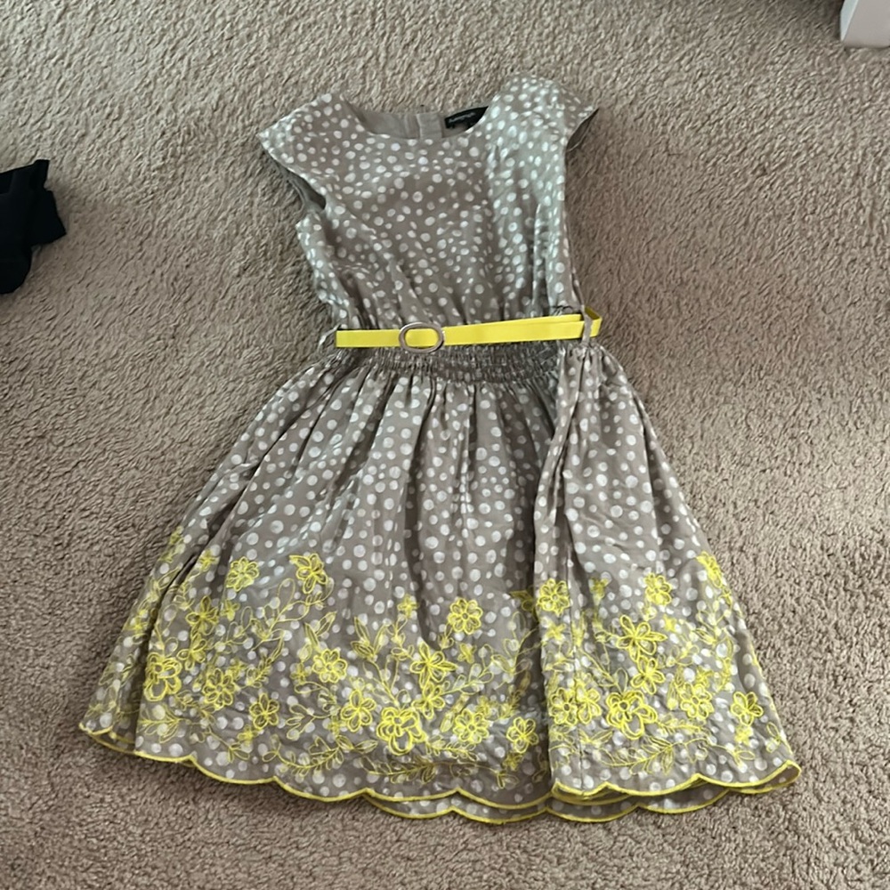 Girls size 5/6 dress